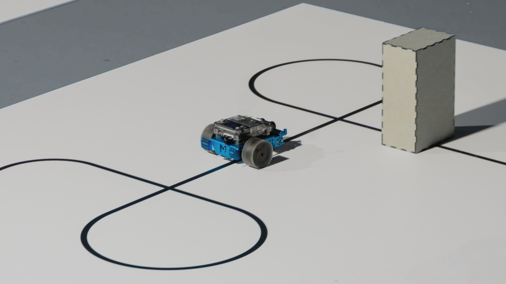 Joonejärgimise robot